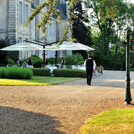 Chateau De Curzay Exterior photo